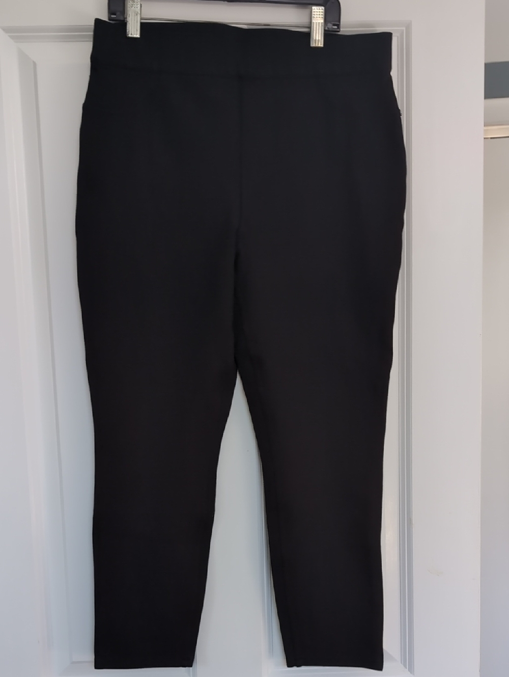 SPANX Black High-Waist Shaping Cropped Stretch Pant